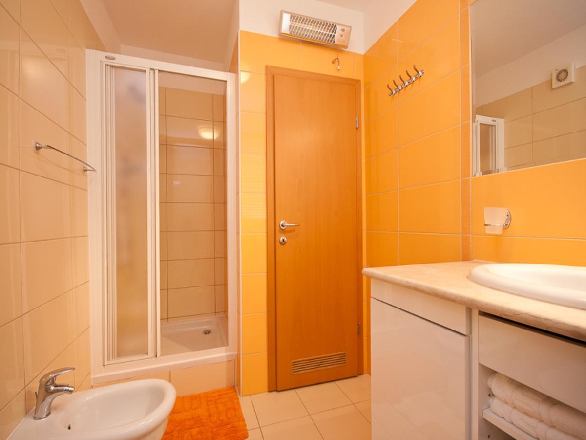 Apartments Lovorka バスカ エクステリア 写真