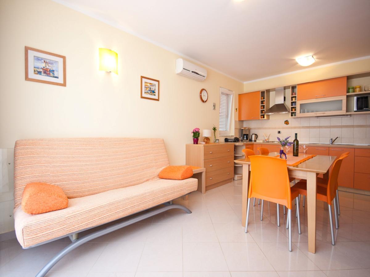 Apartments Lovorka バスカ エクステリア 写真